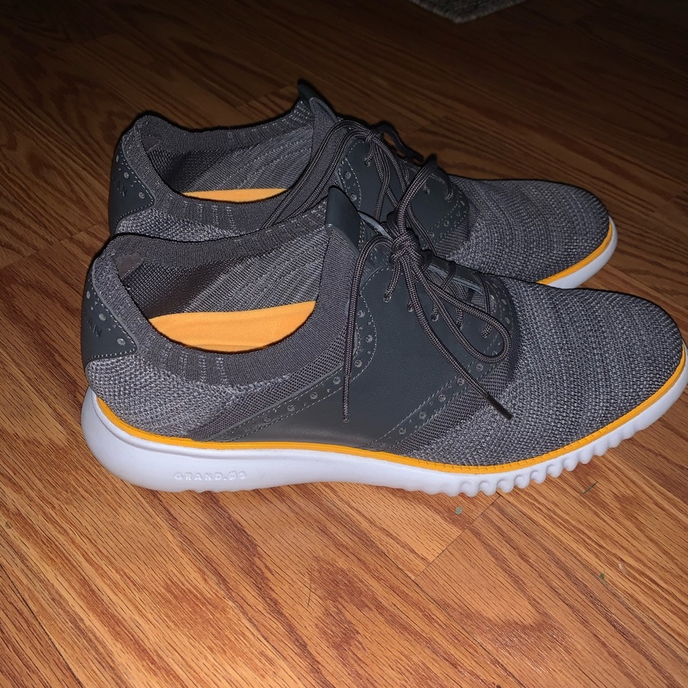 Cole Haan Men’s Sneakers 10M. Zerogrand